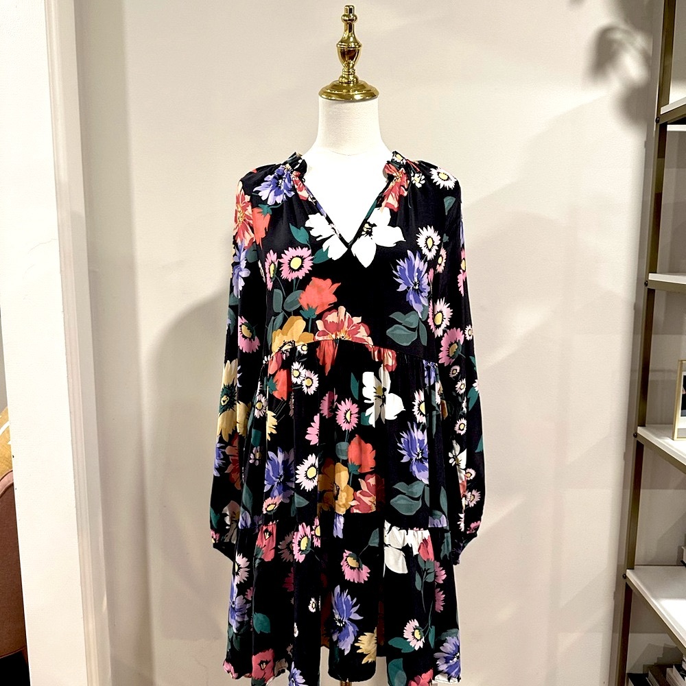 NWT Yumi Kim Vicky Babydoll Floral Mini Black V Neck Long Sleeve Dress - Sz L